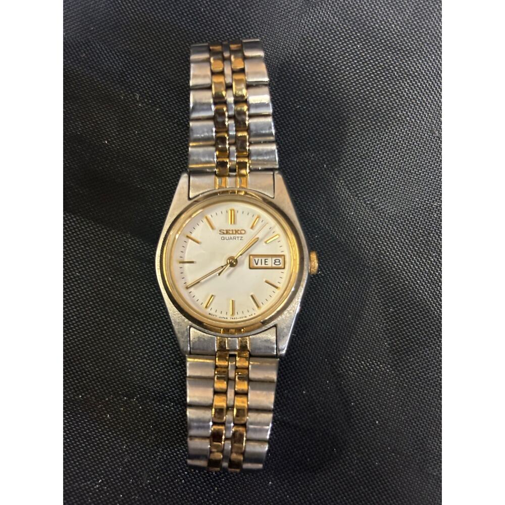 Seiko 7N83-0011 2-Tone Day/Date Womens Watch! New Battery!